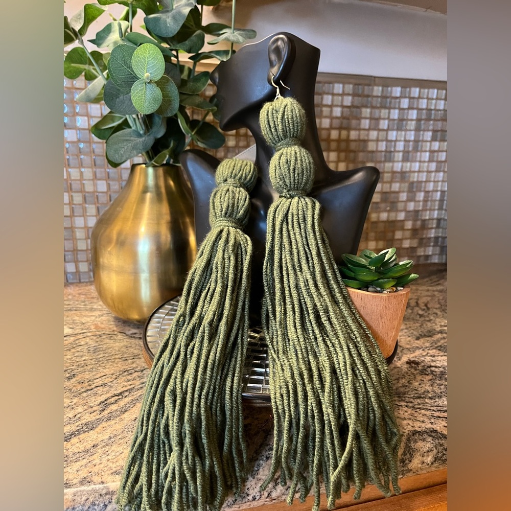Double Bubble Long tassel earrings